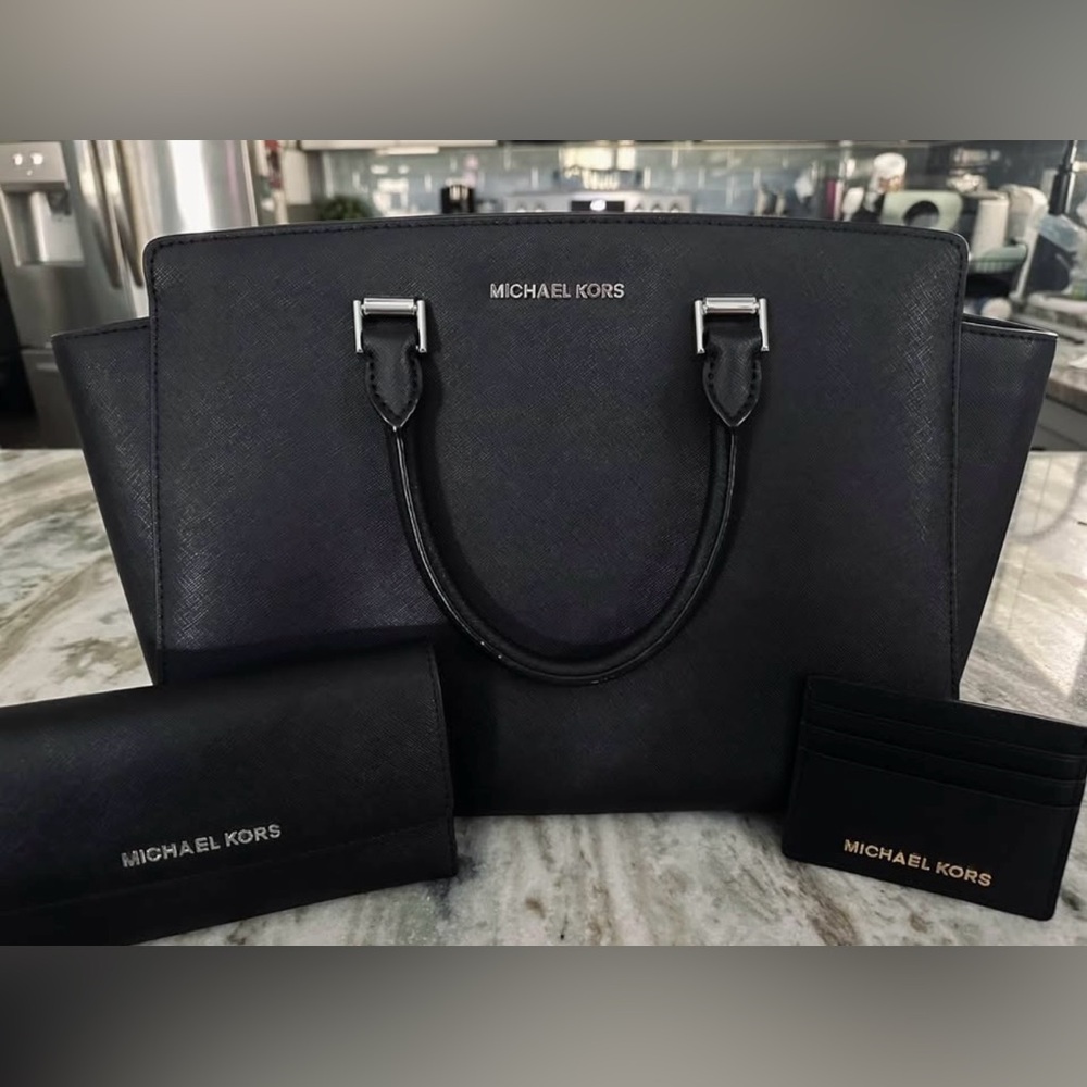 Michael Kors - Purse & Wallet set - Picture 2 of 10